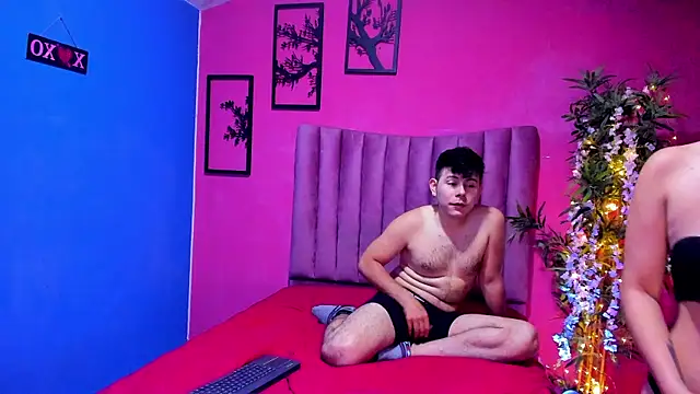 JustiinJazmin online show from January 2026 06:22:02 PM