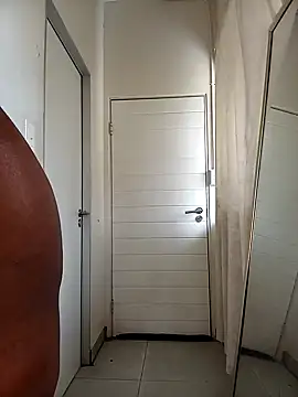 Cocowett online show from October 2025 11:33:02 AM