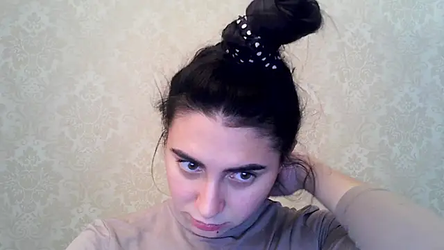 Snapshot of Kashtanka_ chatting on November 2025 01:25:02 PM Kashtanka online show from November 2025 01:25:02 PM