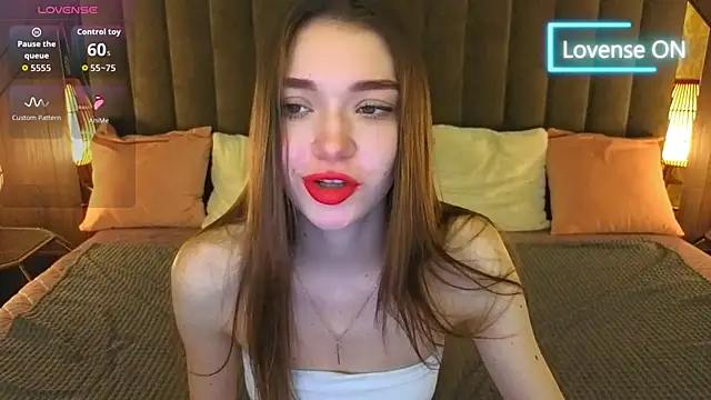 Snapshot of Cherry_Wipe chatting on November 2025 06:56:02 AM Cherry Wipe online show from November 2025 06:56:02 AM