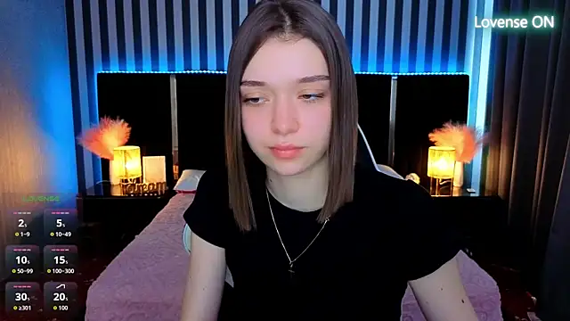 Snapshot of Cherry_Wipe chatting on July 2026 01:14:01 PM Cherry Wipe online show from July 2026 01:14:01 PM