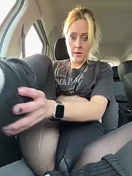 Snapshot of JoleneFuego chatting on November 2025 09:53:01 AM JoleneFuego online show from November 2025 09:53:01 AM