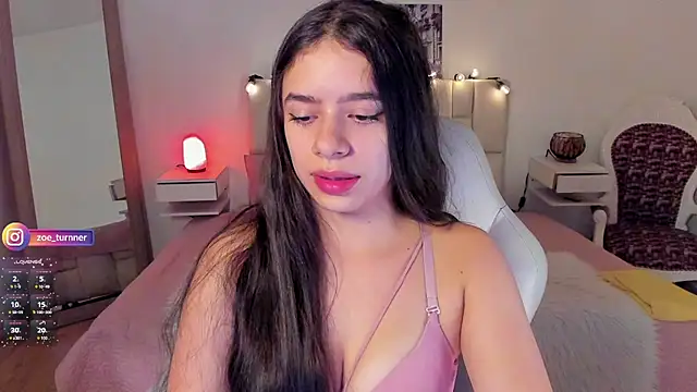 Snapshot of zoe_turnner_18 chatting on October 2025 11:34:02 AM zoe turnner 18 online show from October 2025 11:34:02 AM