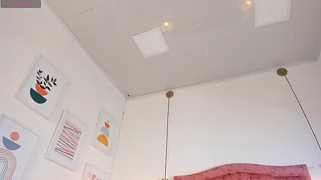 aprill21  online show from March 2025 01:52:02 PM