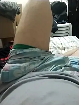 Snapshot of Gasparin32 chatting on March 2025 09:00:02 PM Gasparin32 online show from March 2025 09:00:02 PM