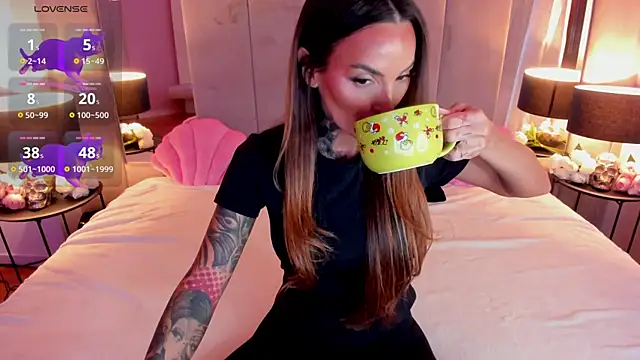 NatalyThorn88 online show from December 2025 04:52:02 AM