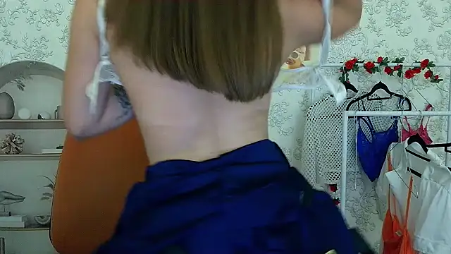 Snapshot of _Barbie_Kiss_ chatting on October 2025 02:39:01 PM Barbie Kiss online show from October 2025 02:39:01 PM