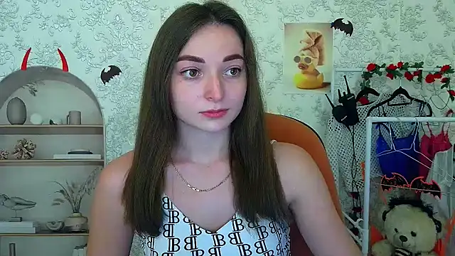 Snapshot of _Barbie_Kiss_ chatting on October 2025 02:20:01 PM Barbie Kiss online show from October 2025 02:20:01 PM