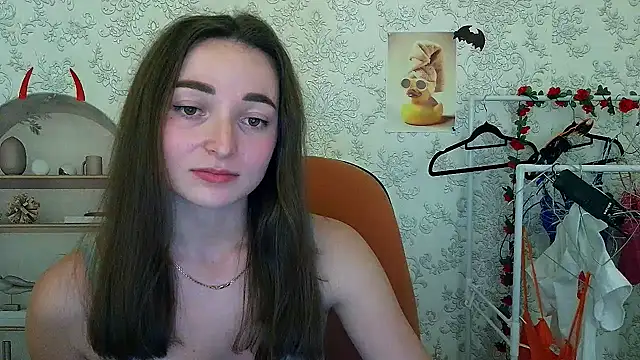 Snapshot of _Barbie_Kiss_ chatting on November 2025 10:45:02 PM Barbie Kiss online show from November 2025 10:45:02 PM