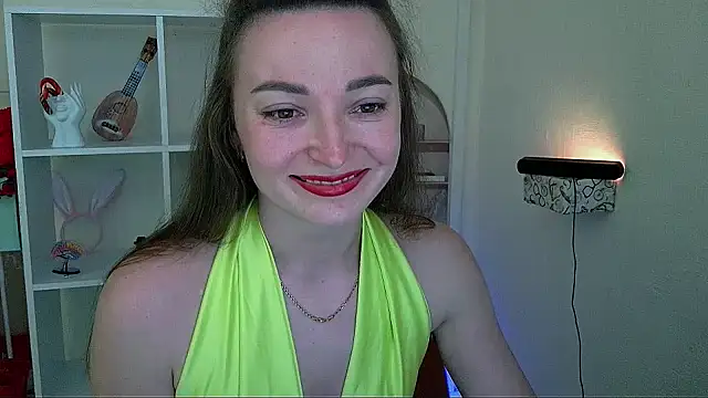  Barbie Kiss  online show from May 2026 04:35:01 PM