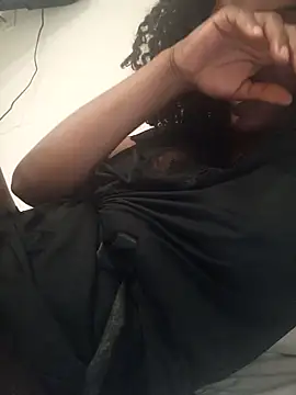 Snapshot of RebecApreta chatting on November 2025 11:10:02 AM RebecApreta online show from November 2025 11:10:02 AM