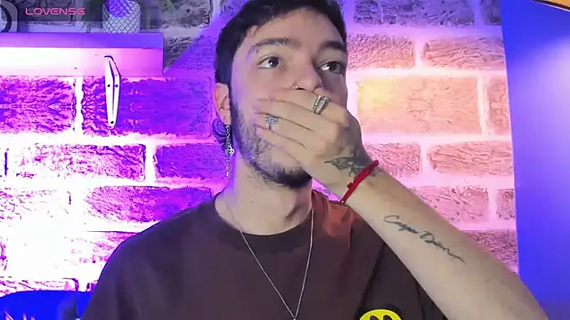 noah ricci online show from October 2025 12:36:02 PM