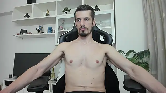 ToddClaytonn online show from June 2026 05:57:01 PM