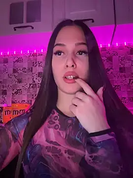 EricaWalls online show from February 2025 07:38:01 PM