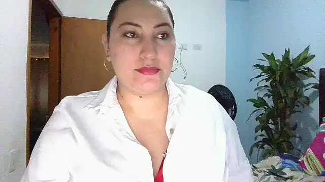 Snapshot of catalina_boobs chatting on February 2026 04:26:01 PM catalina boobs online show from February 2026 04:26:01 PM