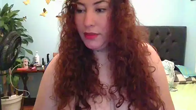 catalina boobs online show from April 2026 04:12:01 PM