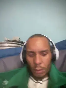 Snapshot of littybrowela12 chatting on December 2025 01:38:02 PM littybrowela12 online show from December 2025 01:38:02 PM