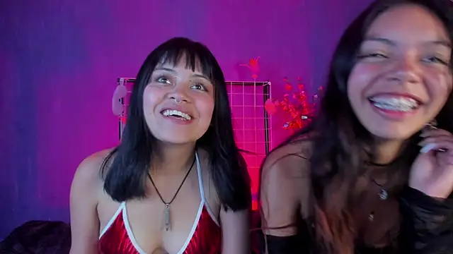 Snapshot of vanelope11 chatting on January 2025 11:02:01 PM vanelope11 online show from January 2025 11:02:01 PM