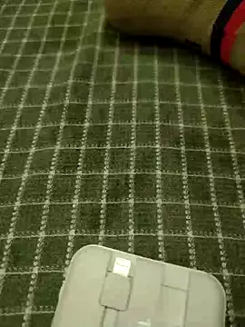 Snapshot of fuckingmahiesh chatting on January 2025 03:44:01 PM fuckingmahiesh online show from January 2025 03:44:01 PM