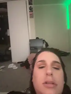 menaceswife online show from December 2024 04:04:02 PM