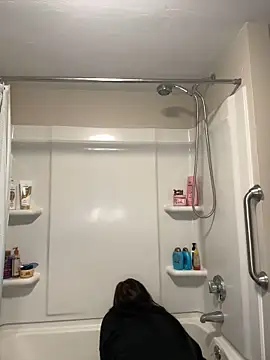 menaceswife online show from March 2025 04:23:02 PM