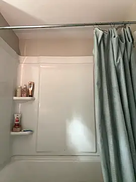 menaceswife online show from September 2025 01:48:02 PM