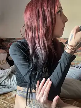 Snapshot of kriszy_baby chatting on February 2025 08:22:02 AM kriszy baby online show from February 2025 08:22:02 AM