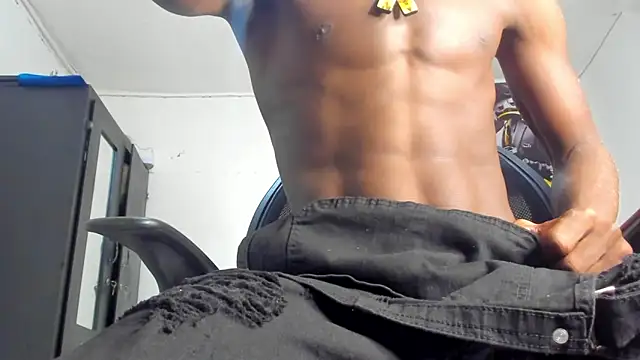 Snapshot of darwinjhonson chatting on January 2025 04:06:02 PM darwinjhonson online show from January 2025 04:06:02 PM