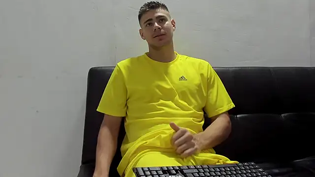 Snapshot of Brian_cx chatting on December 2024 01:47:01 PM Brian cx online show from December 2024 01:47:01 PM