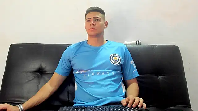 Snapshot of Brian_cx chatting on January 2025 06:45:02 PM Brian cx online show from January 2025 06:45:02 PM