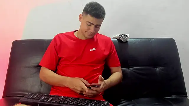 Snapshot of Brian_cx chatting on January 2025 07:08:01 PM Brian cx online show from January 2025 07:08:01 PM