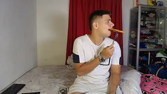 Snapshot of Brian_cx chatting on November 2025 02:55:01 AM Brian cx online show from November 2025 02:55:01 AM