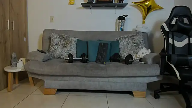 julian wallace online show from September 2025 02:39:02 PM