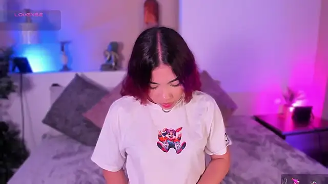 Lee Ash online show from January 2026 04:17:01 AM