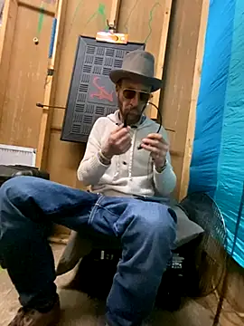 bentoverblonde online show from December 2025 07:43:01 PM