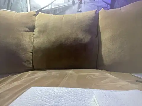 BigMac1596 online show from February 2025 09:28:01 PM