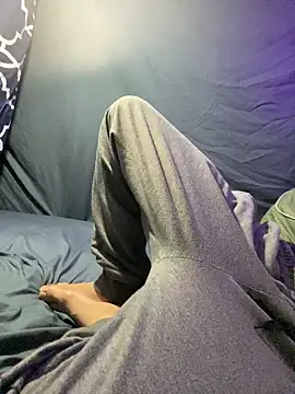 BigMac1596 online show from November 2025 11:13:01 AM