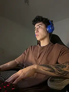 gojo satoru 18 online show from December 2025 01:55:02 AM