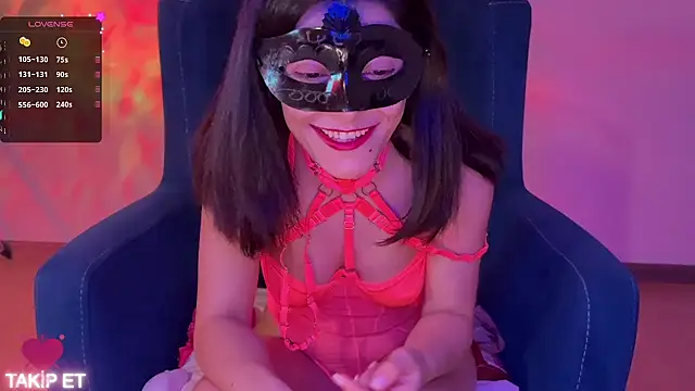 DreammGirlll online show from March 2026 07:07:02 PM