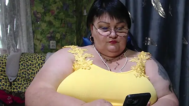 Snapshot of Goddess57 chatting on November 2025 10:36:02 AM Goddess57 online show from November 2025 10:36:02 AM