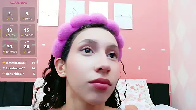 Beautifulskinny18 online show from October 2025 07:46:02 PM