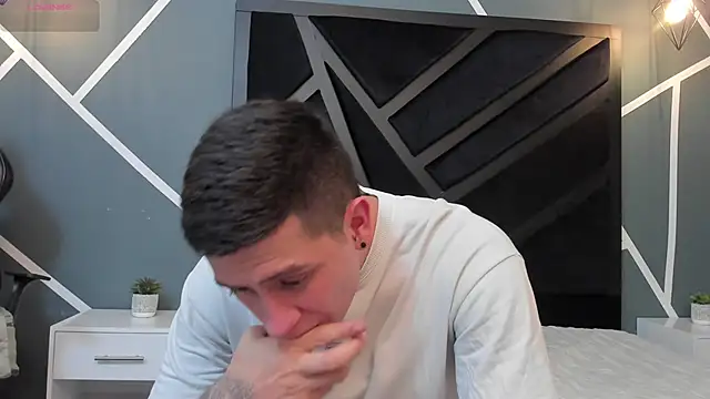 Yeiko Romero  online show from January 2025 05:10:01 PM