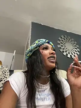 TIFFANYYSTAR online show from November 2025 02:49:01 PM