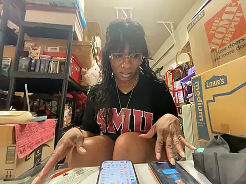 wynterheat online show from May 2026 04:20:02 AM