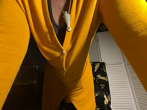 Snapshot of wynterheat chatting on June 2026 06:49:02 AM wynterheat online show from June 2026 06:49:02 AM