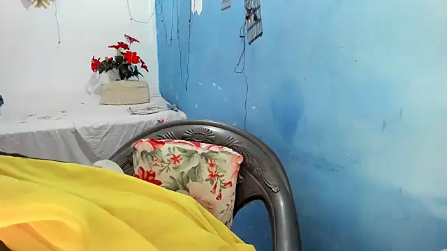 aarjulove online show from December 2025 03:29:01 PM