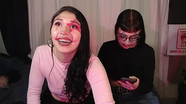 Snapshot of Zowi_Hottiee chatting on October 2025 01:46:01 AM Zowi Hottiee online show from October 2025 01:46:01 AM