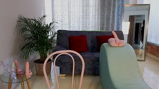 camil milfdream online show from February 2025 04:47:02 PM