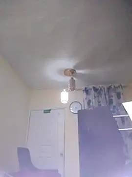 Jeanfamoso online show from February 2026 01:51:01 AM