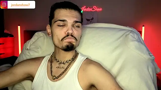 Snapshot of JordanShow chatting on December 2025 10:21:02 AM JordanShow online show from December 2025 10:21:02 AM